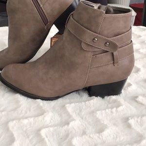 Euc booties